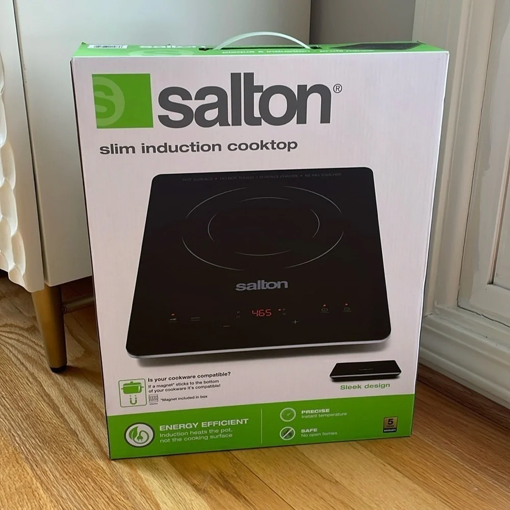 NEW Salton Slim Induction Cooktop Energy Efficient New in Box